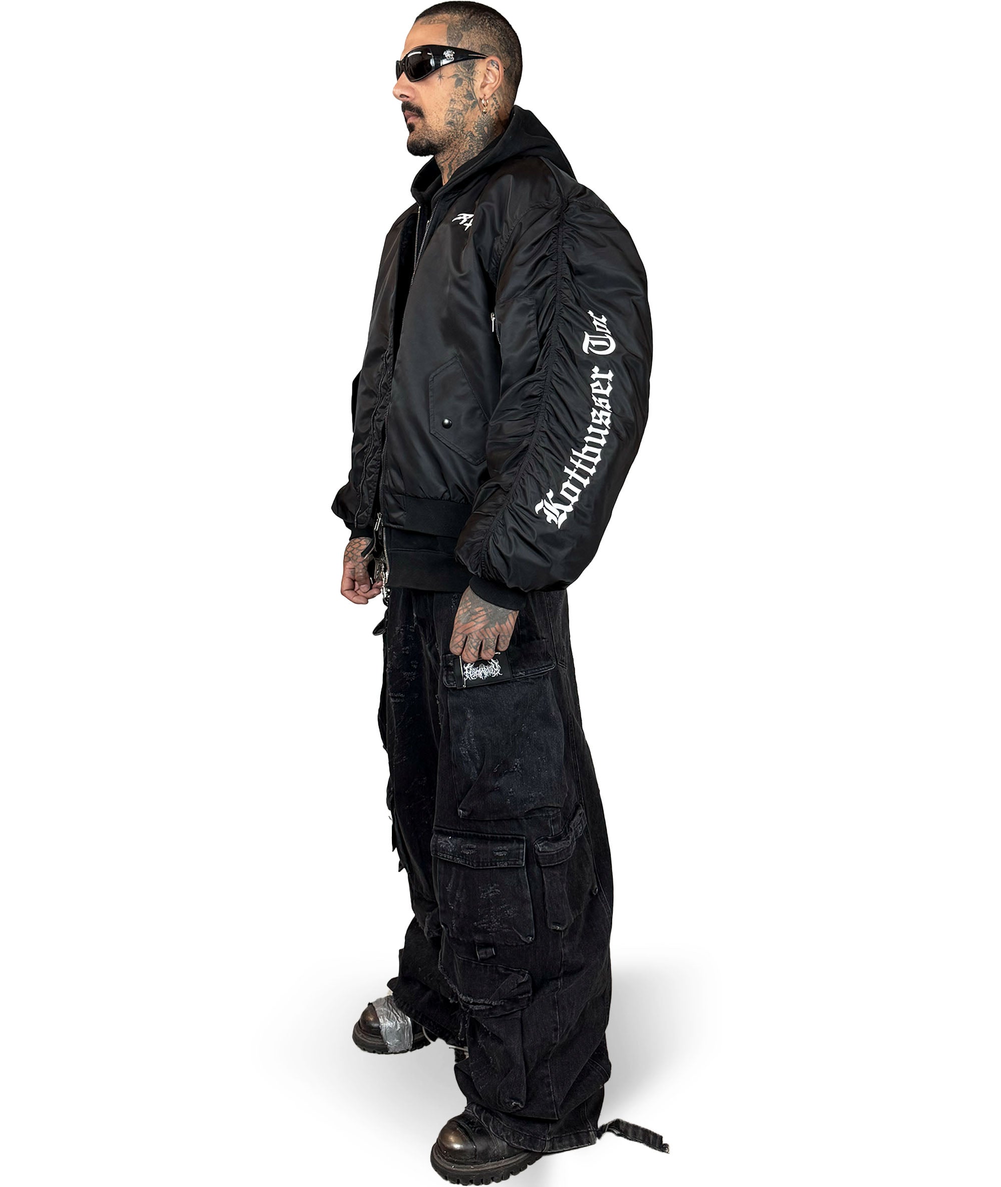 BLACK OVERSIZED BOMBER JACKET