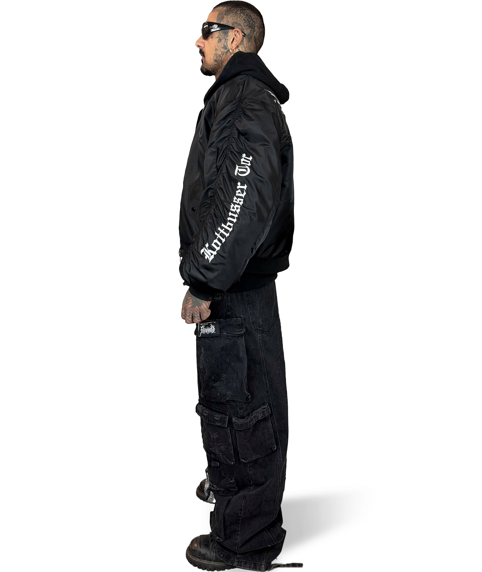 BLACK OVERSIZED BOMBER JACKET