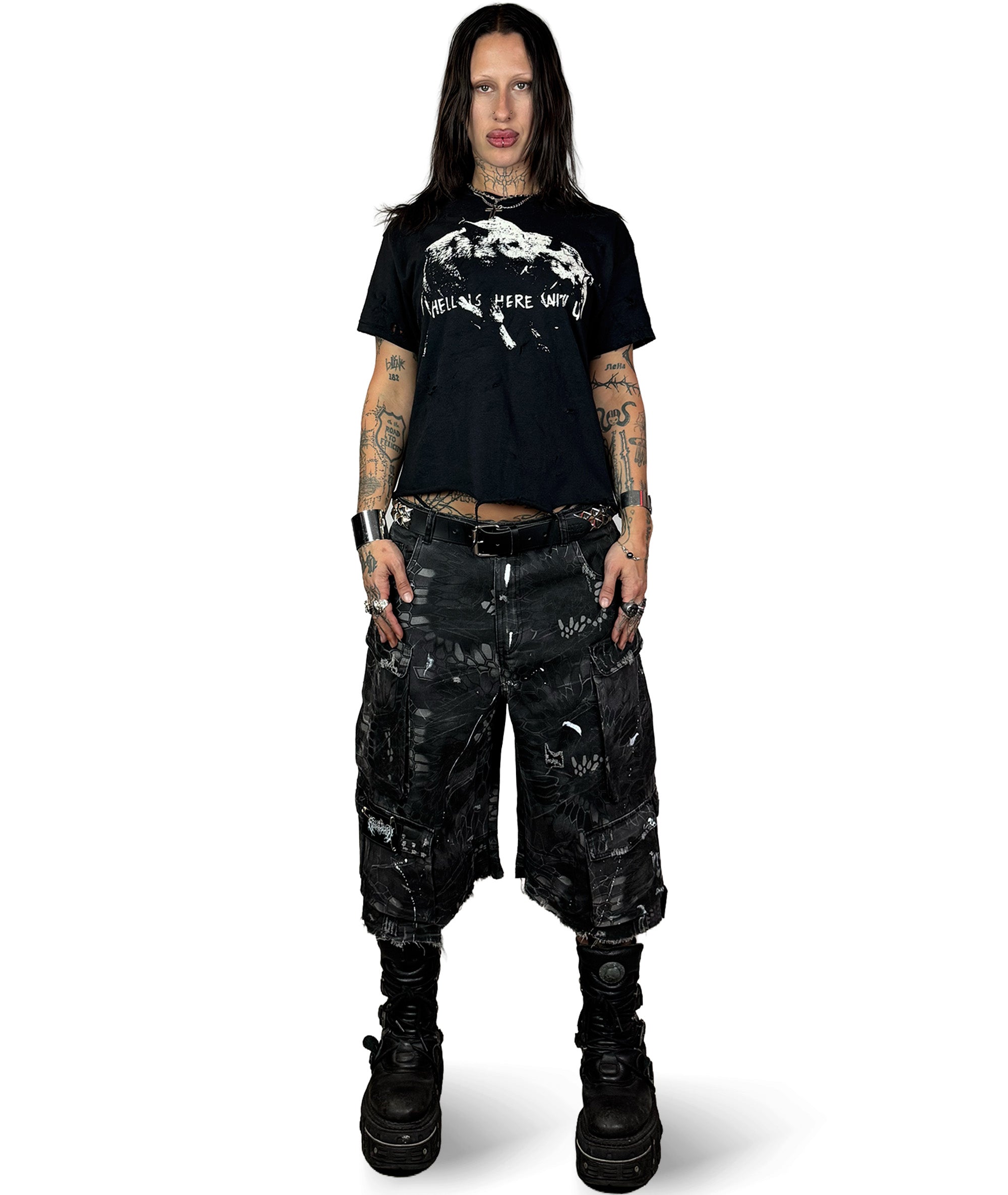 WOLFPACK - DISTRESSED T-SHIRT | UNISEX