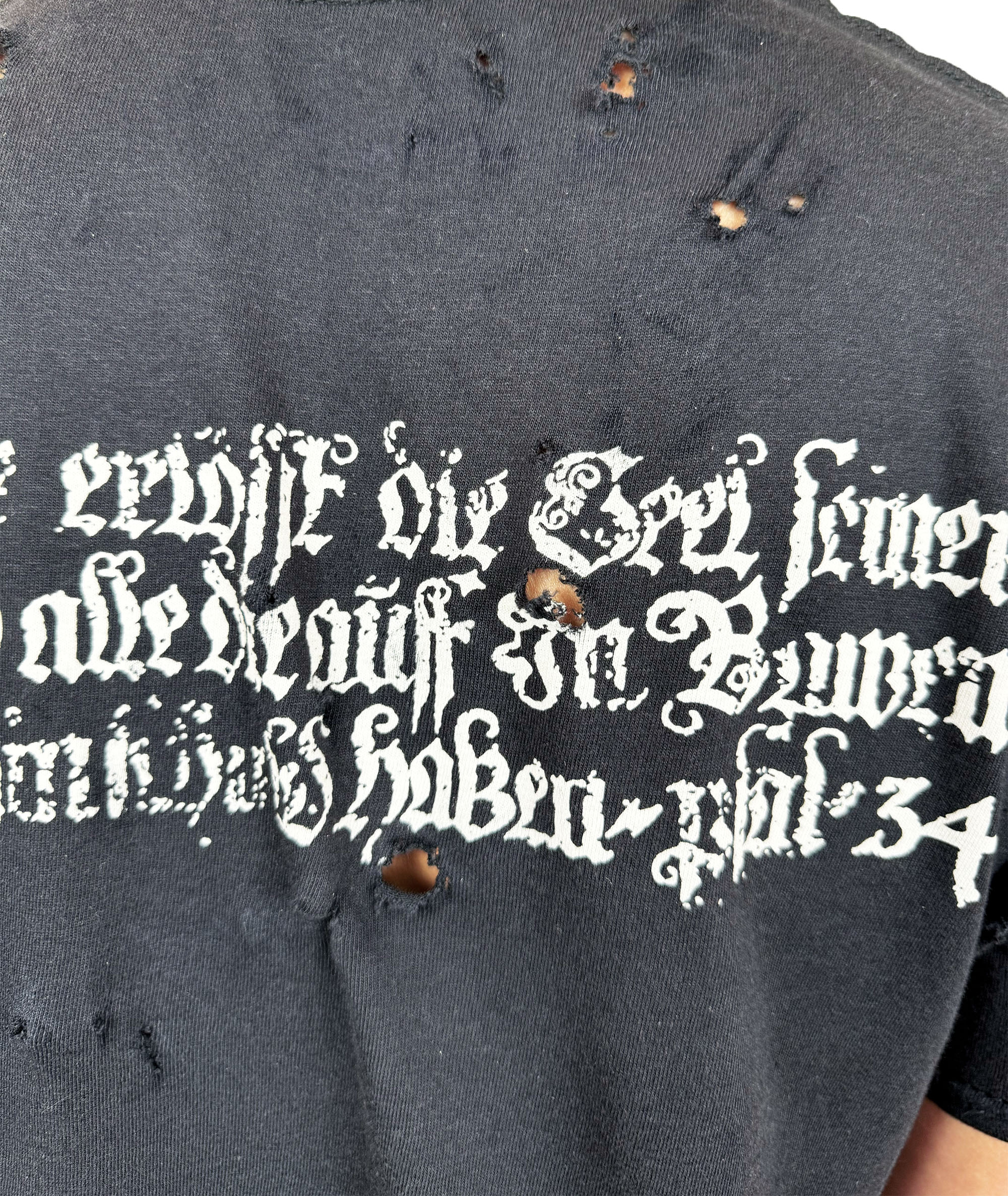 PSALM 34:23 - DISTRESSED T-SHIRT | UNISEX