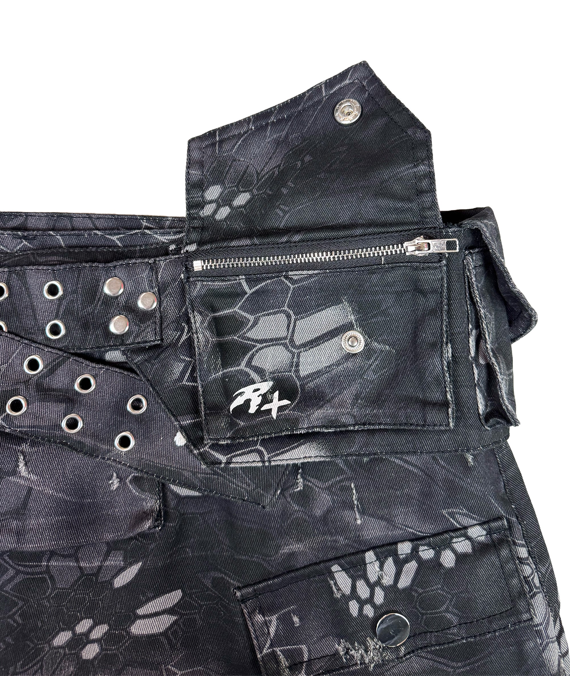 REPTILE CAMO SKIRT | UNISEX