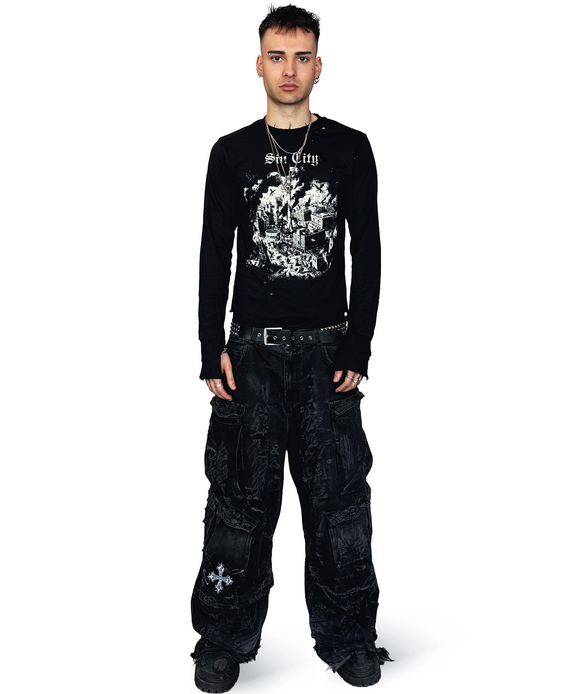 SIN CITY - DISTRESSED LONGSLEEVE | BLACK/WHITE, UNISEX